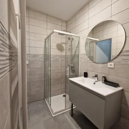 Chambre Privée - Béranger #1 *